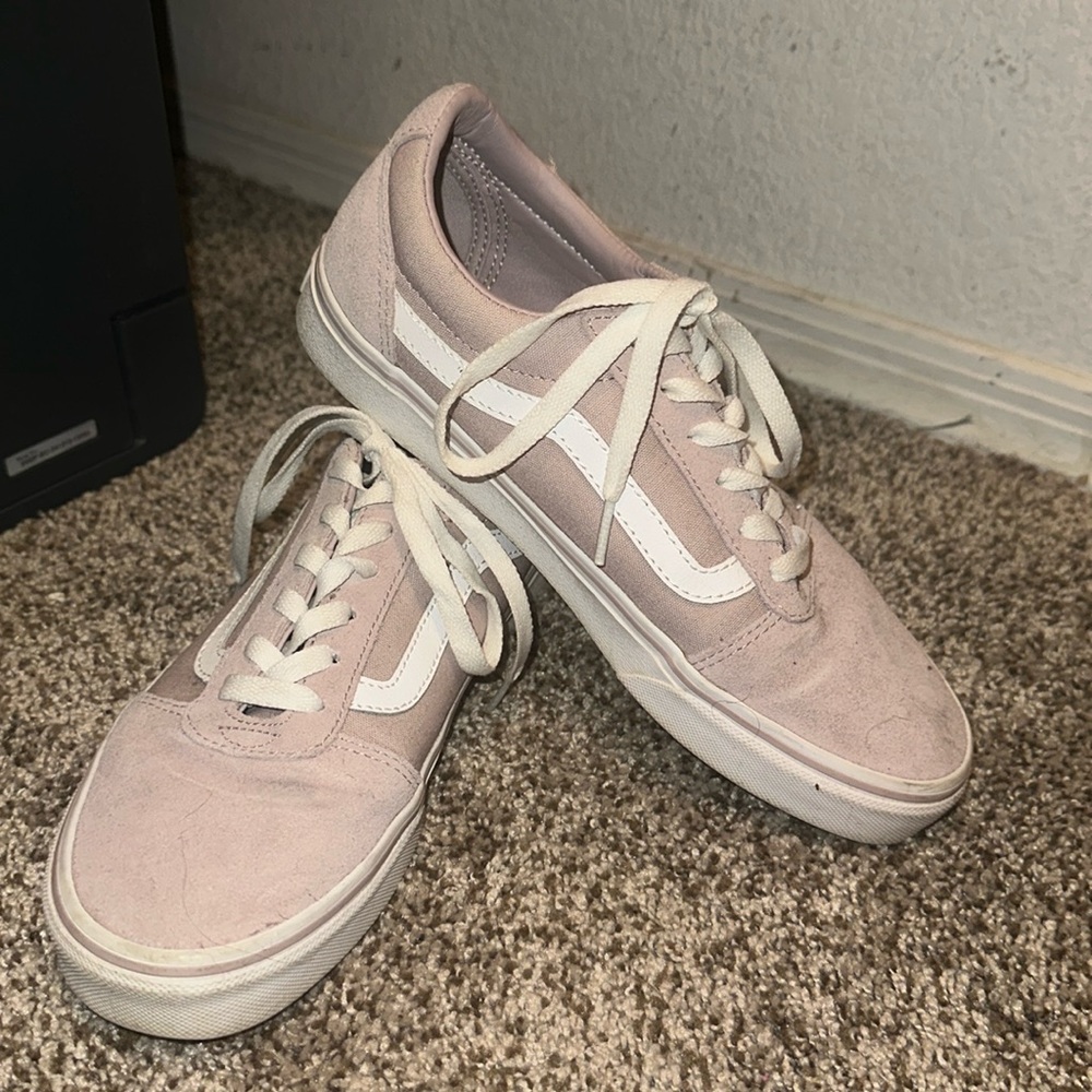 Women’s Vans size 8 Blush Mauve Pink Colored
